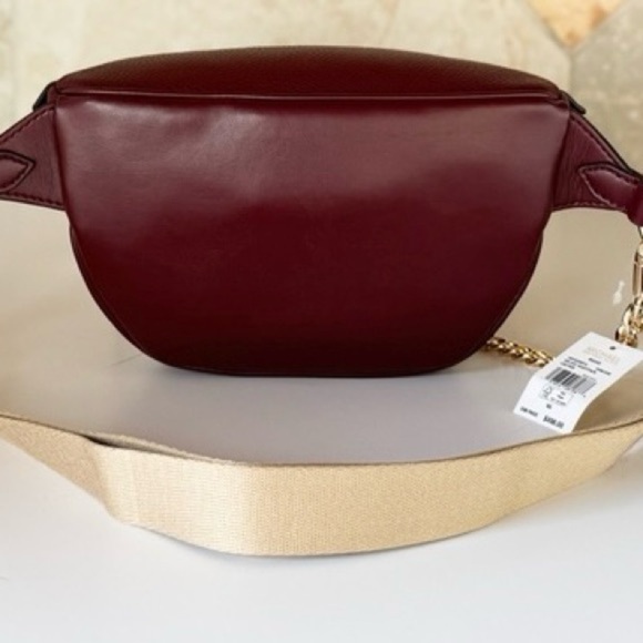 Michael Kors MAISIE Small 2 in 1 Fanny Waist Pack Crossbody Oxblood - Picture 2 of 5